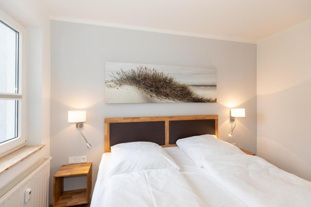 Yachthafenresidenz Apartment คูล็องสบอร์น ภายนอก รูปภาพ