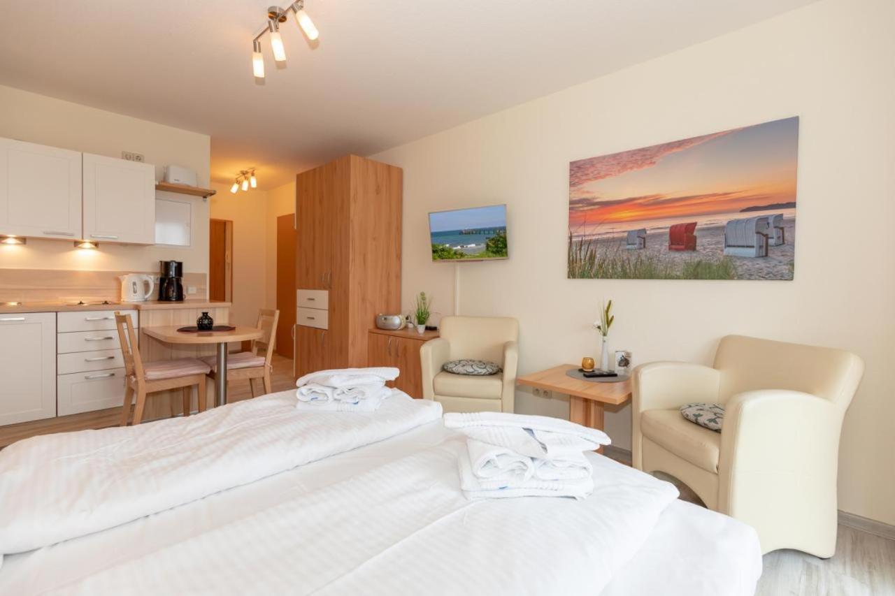 Yachthafenresidenz Apartment คูล็องสบอร์น ภายนอก รูปภาพ