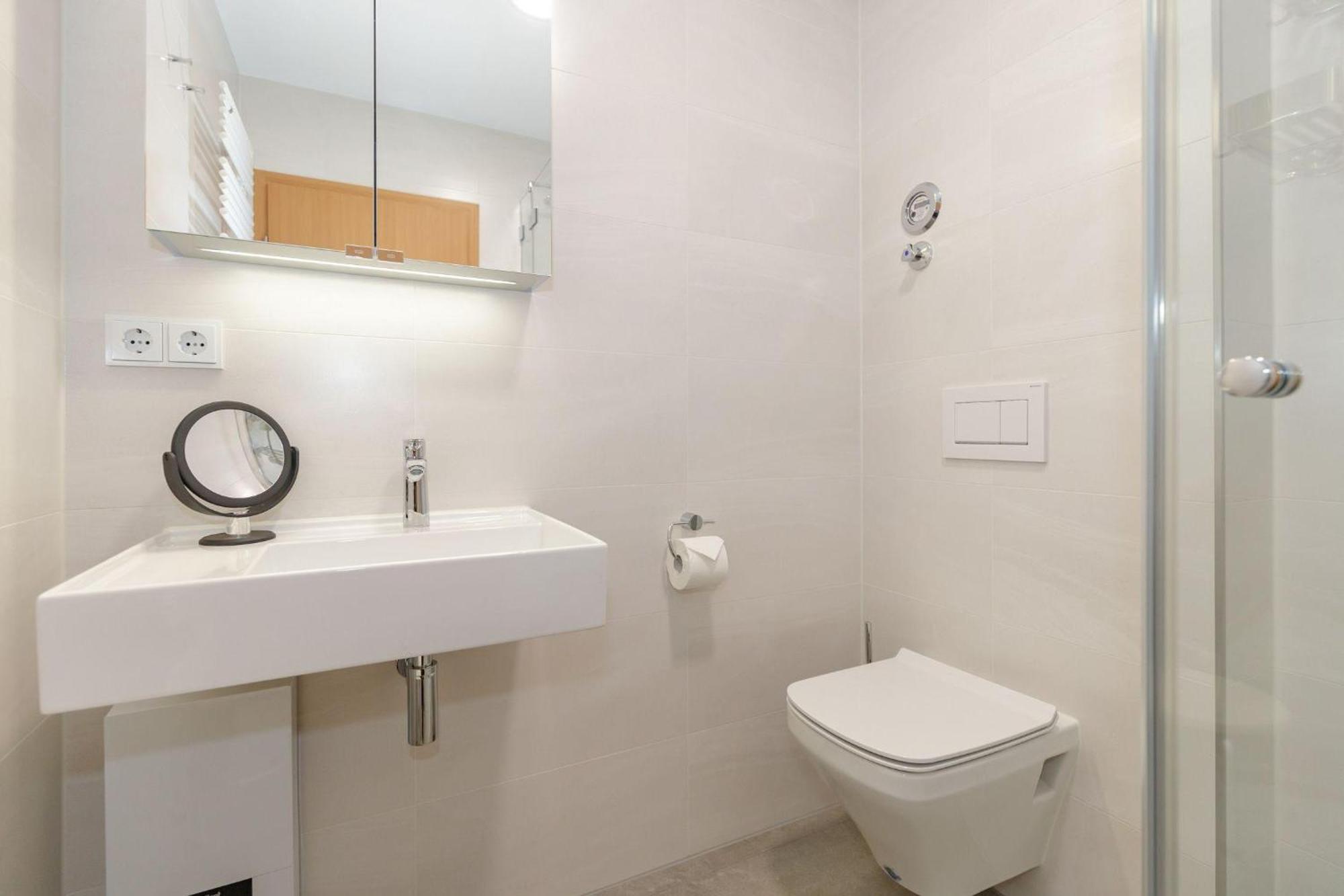 Yachthafenresidenz Apartment คูล็องสบอร์น ภายนอก รูปภาพ