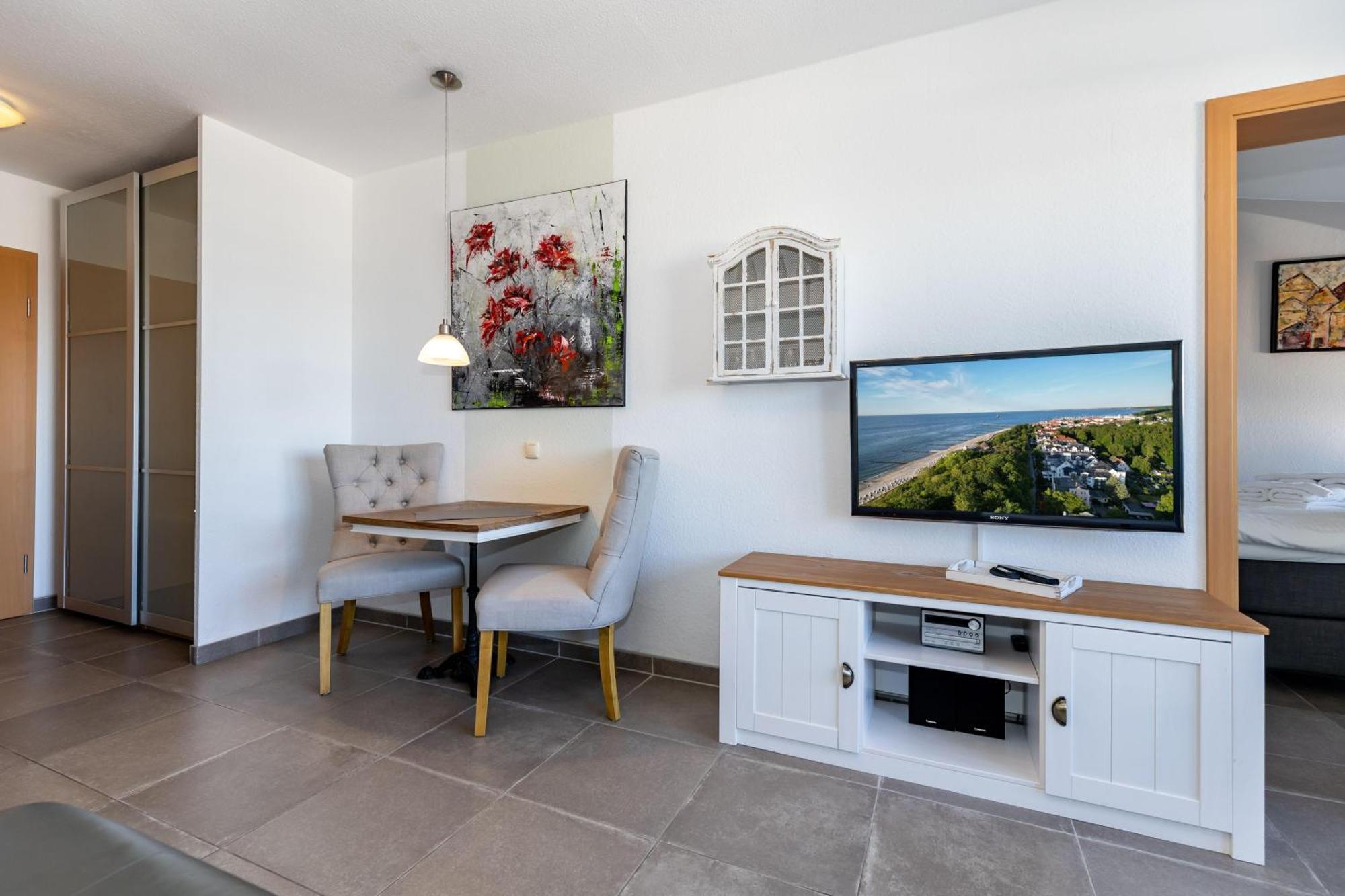 Yachthafenresidenz Apartment คูล็องสบอร์น ภายนอก รูปภาพ